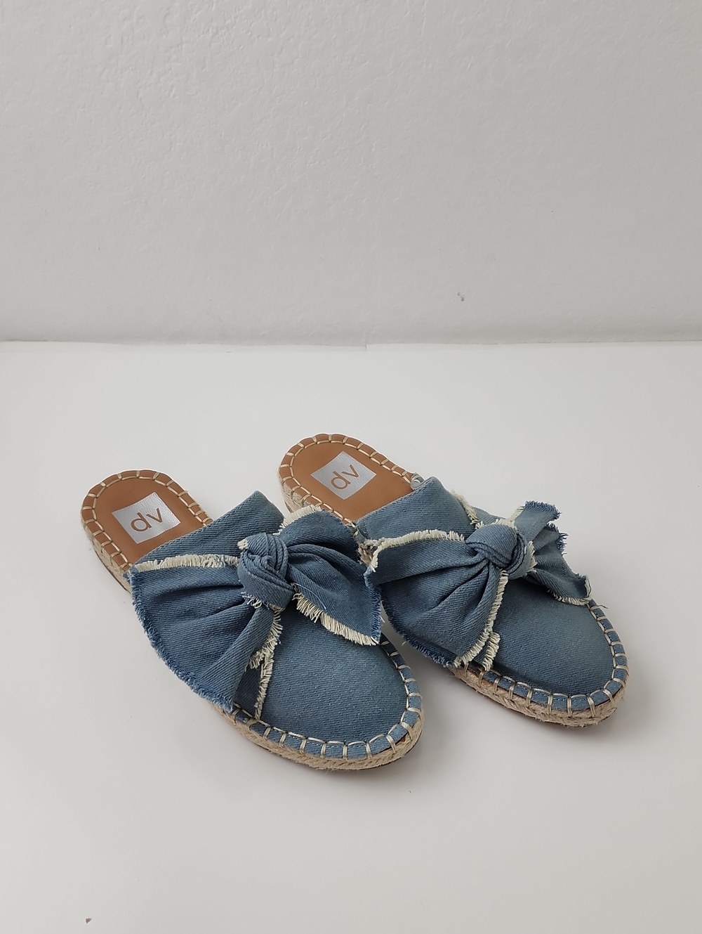DV by Dolce Vita Target Desirae Denim Knot Espadrille Slip-On Mules Chambray